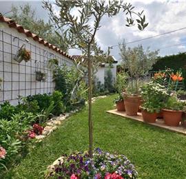 3 bedroom villa with pool near Poreč, sleeps 6
